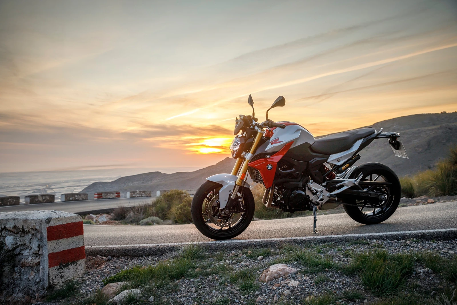 BMW F 900 R 2