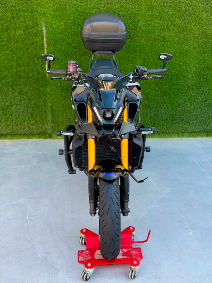 Yamaha MT-09 2