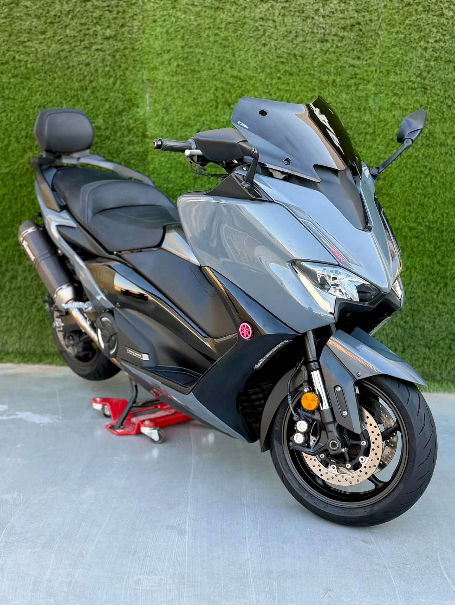 Yamaha TMAX 560